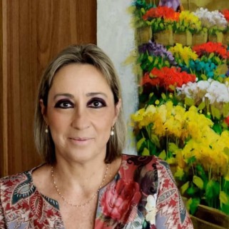 Dra. Anahy Fagundes Dias Fonseca<br>Brasil