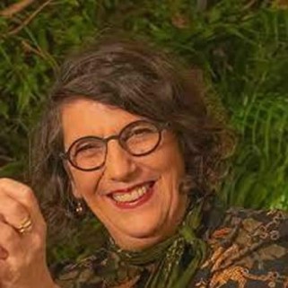 Dra. Magda Solé<br>Espanha